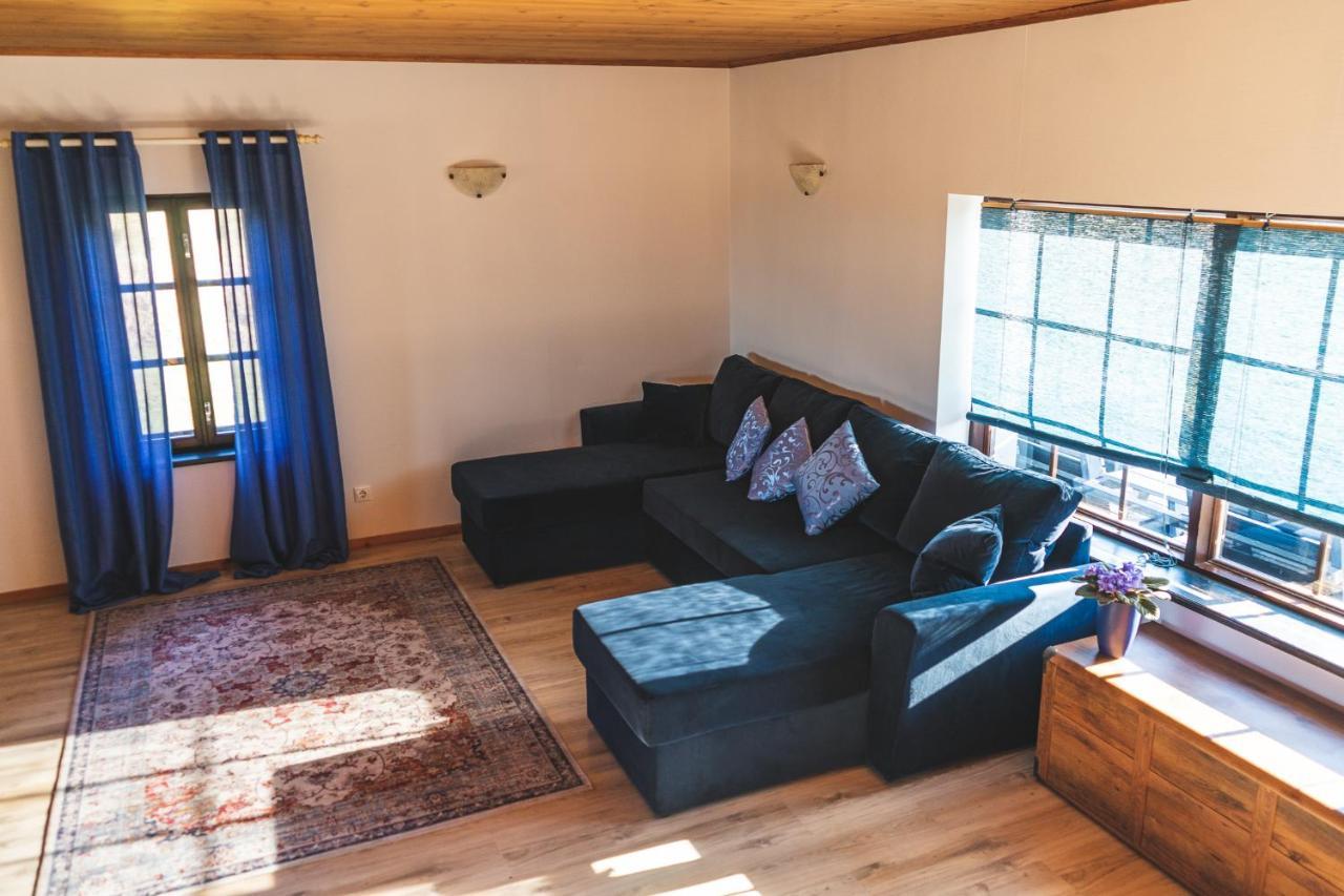Tiiupesa Guest House Hellamaa  Экстерьер фото