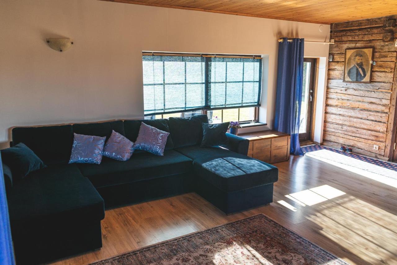 Tiiupesa Guest House Hellamaa  Экстерьер фото